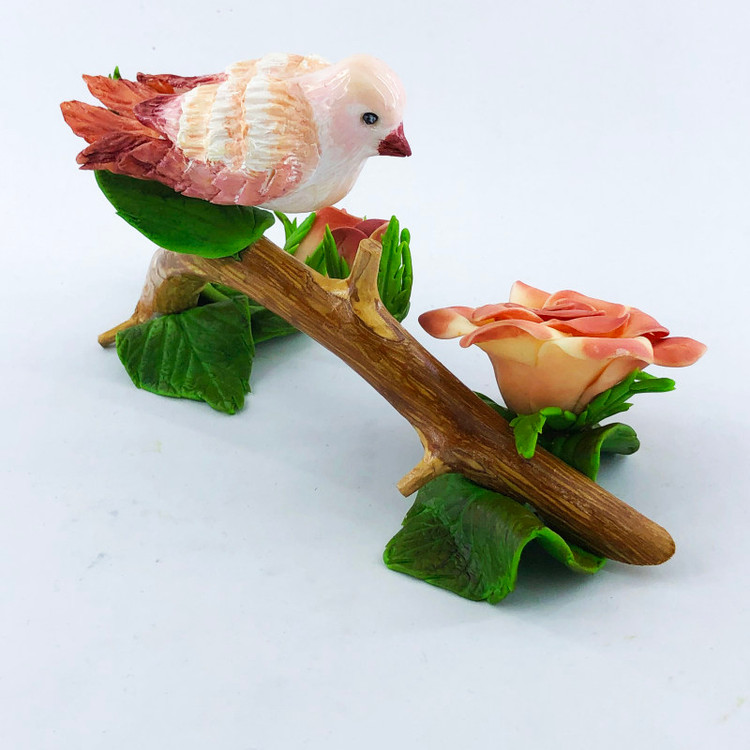 مجسمه پرنده