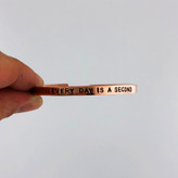 دستبند نوشته انگلیسی