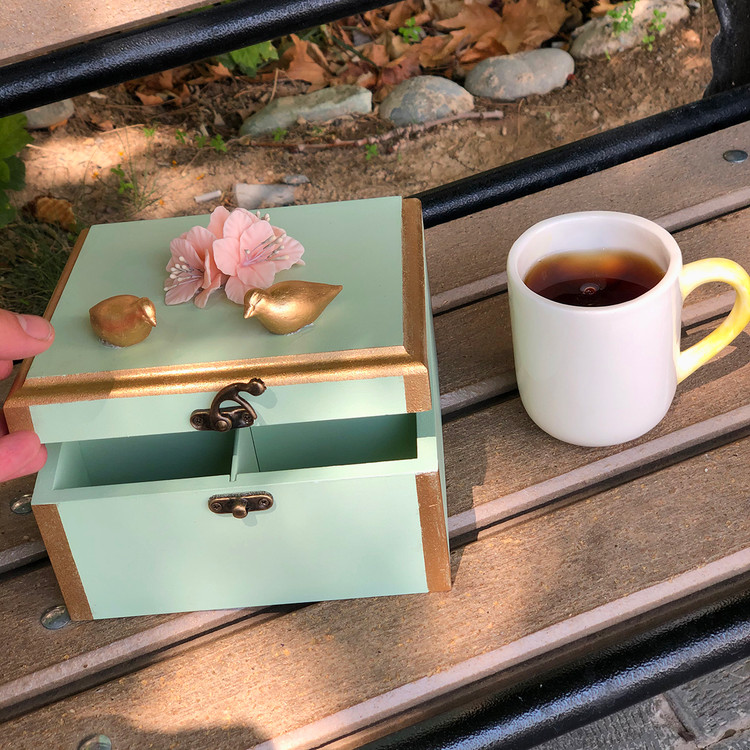 جعبه تی بگ چوبی