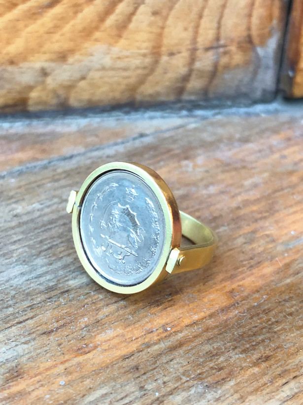 انگشتر زنانه رنگ ثابت