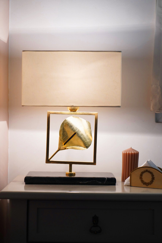 آباژور فلزی