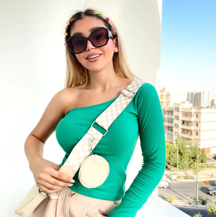 کراپ زنانه سفید