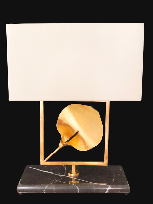 آباژور رومیزی