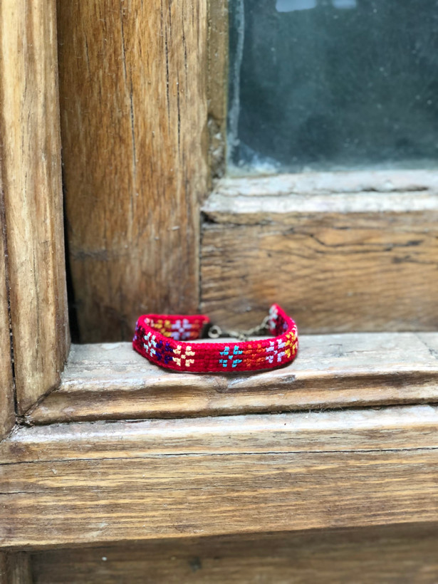 پابند زنانه سوزندوزی