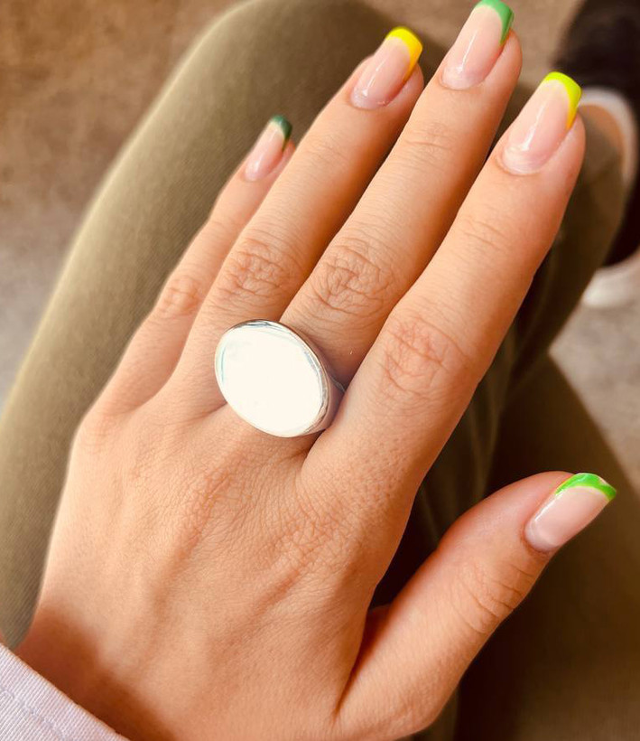 انگشتر زنانه رنگ ثابت