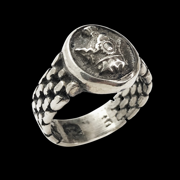 انگشتر استیل