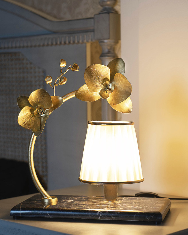 آباژور پایه برنجی