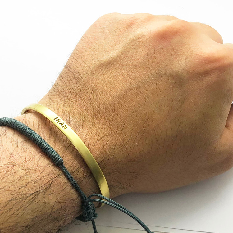 دستبند برنجی