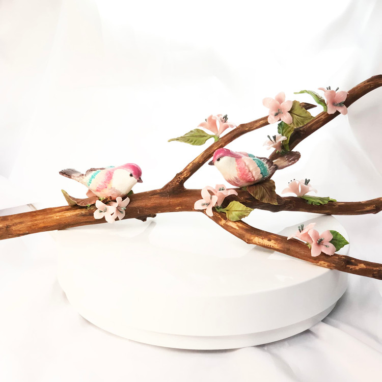 مجسمه پرنده