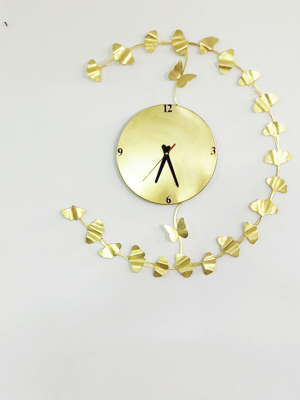 ساعت دیواری برنجی