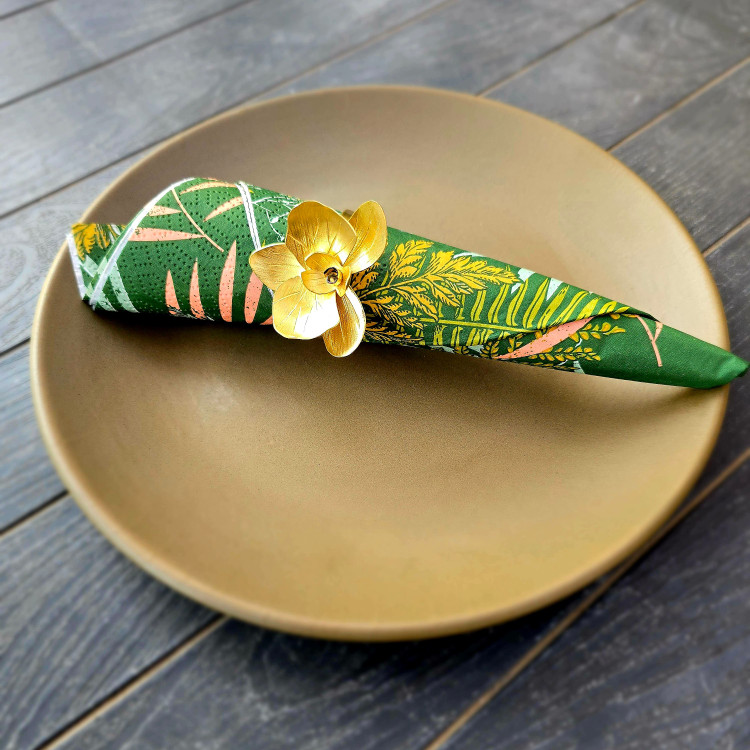 حلقه دستمال کاغذی