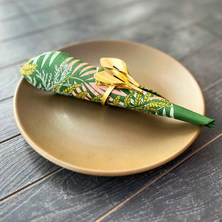 حلقه دستمال فلزی