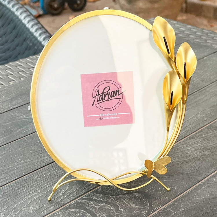 قاب عکس دیواری