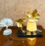 آباژور رومیزی برای اتاق خواب