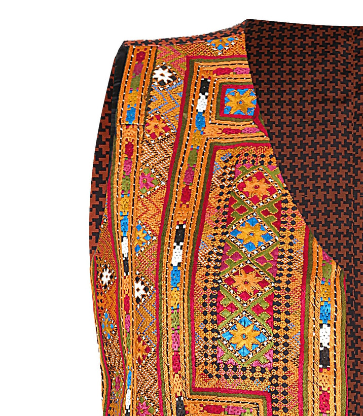 جلیقه سوزندوزی شده