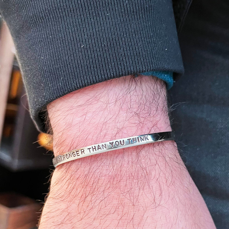 دستبند استیل زنانه