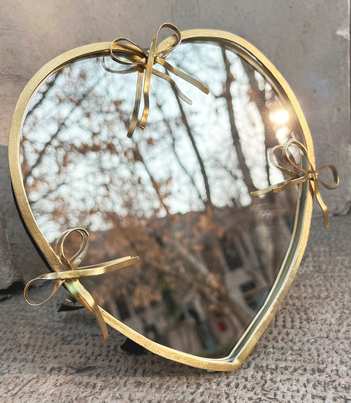 آینه رومیزی ایکیا