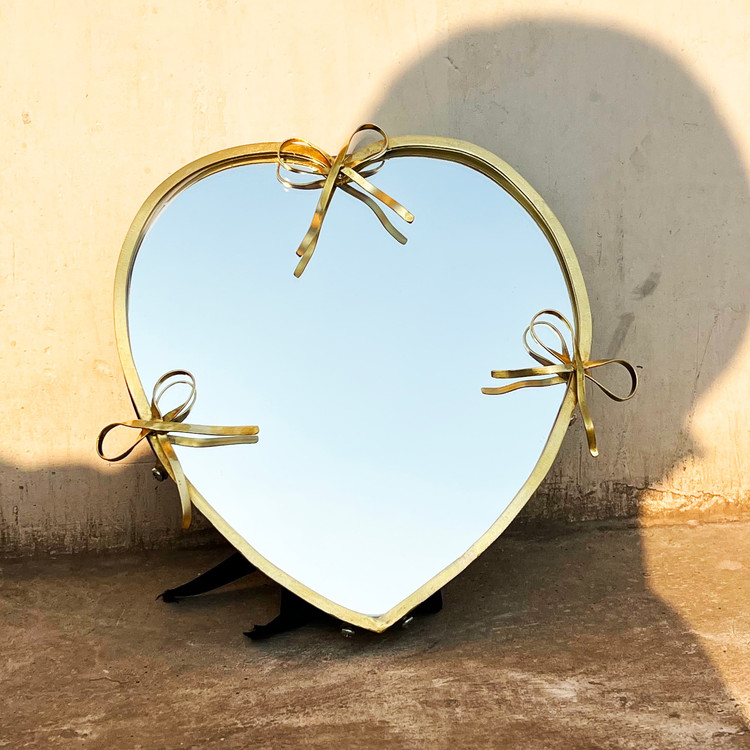 آینه رومیزی طلایی