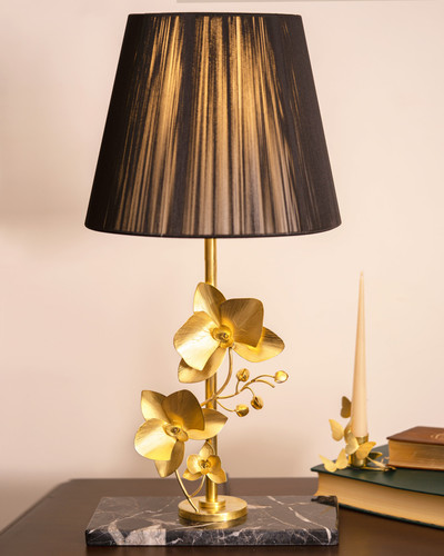 آباژور رومیزی مدرن