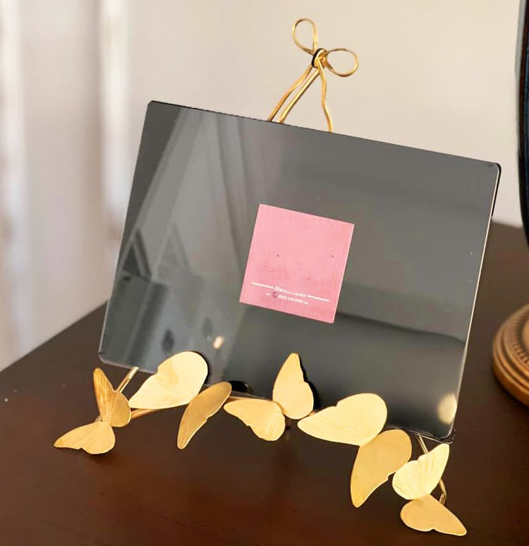 قاب عکس رومیزی فلزی