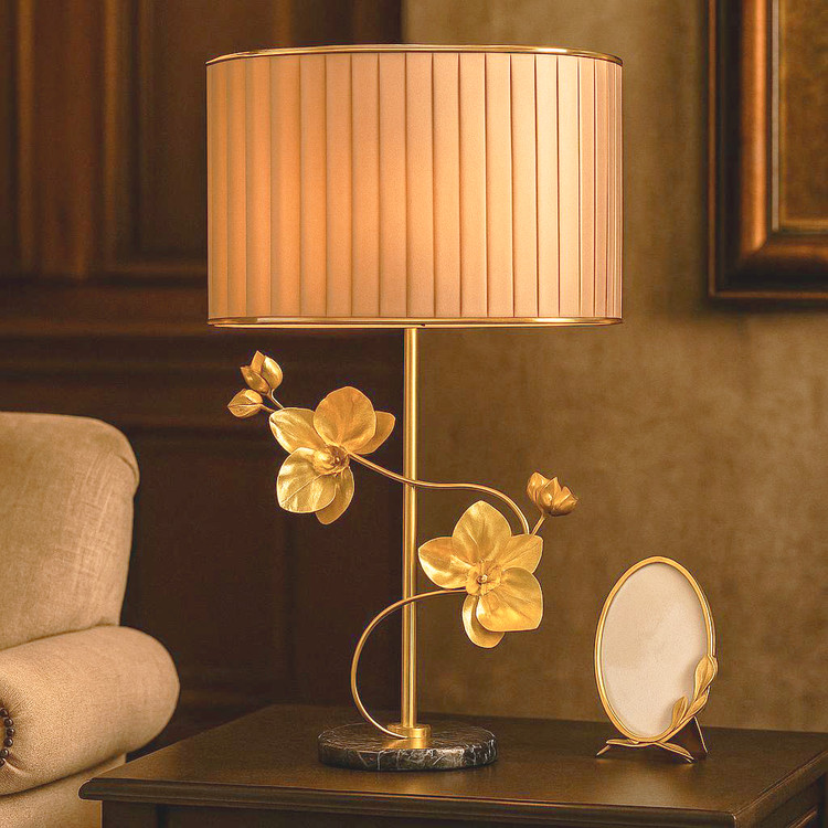 خرید آباژور رومیزی برنجی