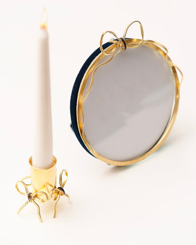 قاب-عکس-رومیزی-برنجی-مدل-گلهای-بهشت.