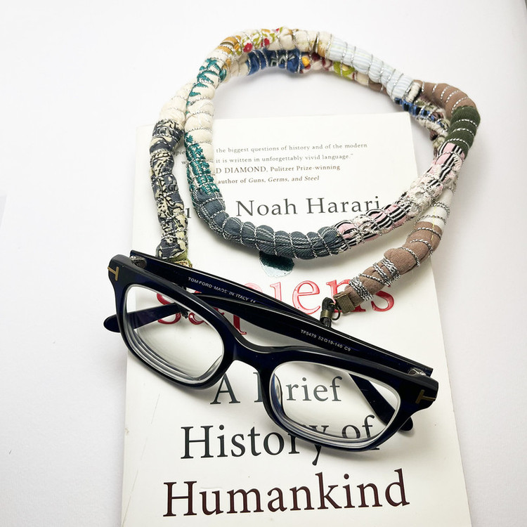 بند عینک پارچهای دستساز با طرح سنتی ایرانی