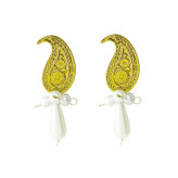 گوشواره زنانه برنجی طرح بته جقه با مروارید ظریف